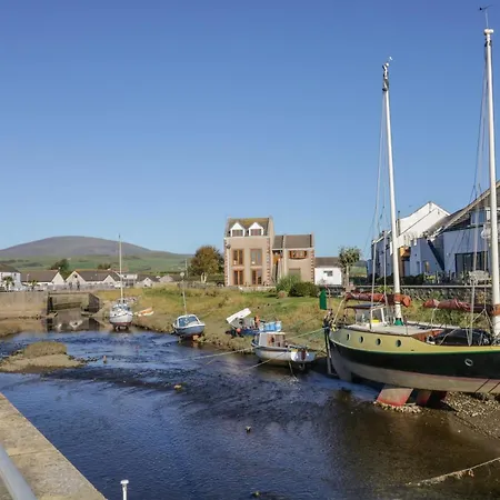 Beach House By The Lakes Holiday home Haverigg